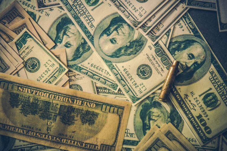 Vintage money and a bullet used by Bonnie and Clyde. Wanna go treasure hunting? You may find Bonnie and Clyde's mission loot in this rural Iowa town. Get ready to uncover the untold story.