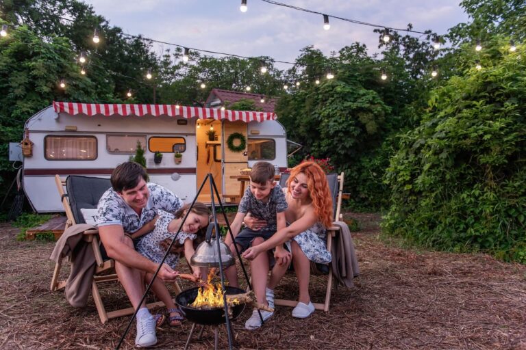 Family on a day trip in Northern MN. From stunning state parks to charming small towns, these day trips from Duluth, Minnesota are sure to delight the whole family!