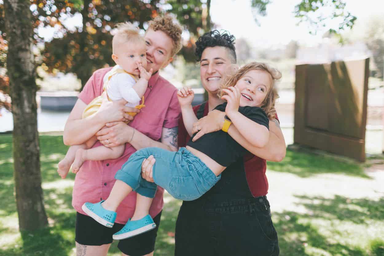 Moms with their kids. Get ready for the ultimate family fun day trips from St. Louis! Check out these 5 incredible destinations, all within a 90-minute drive!